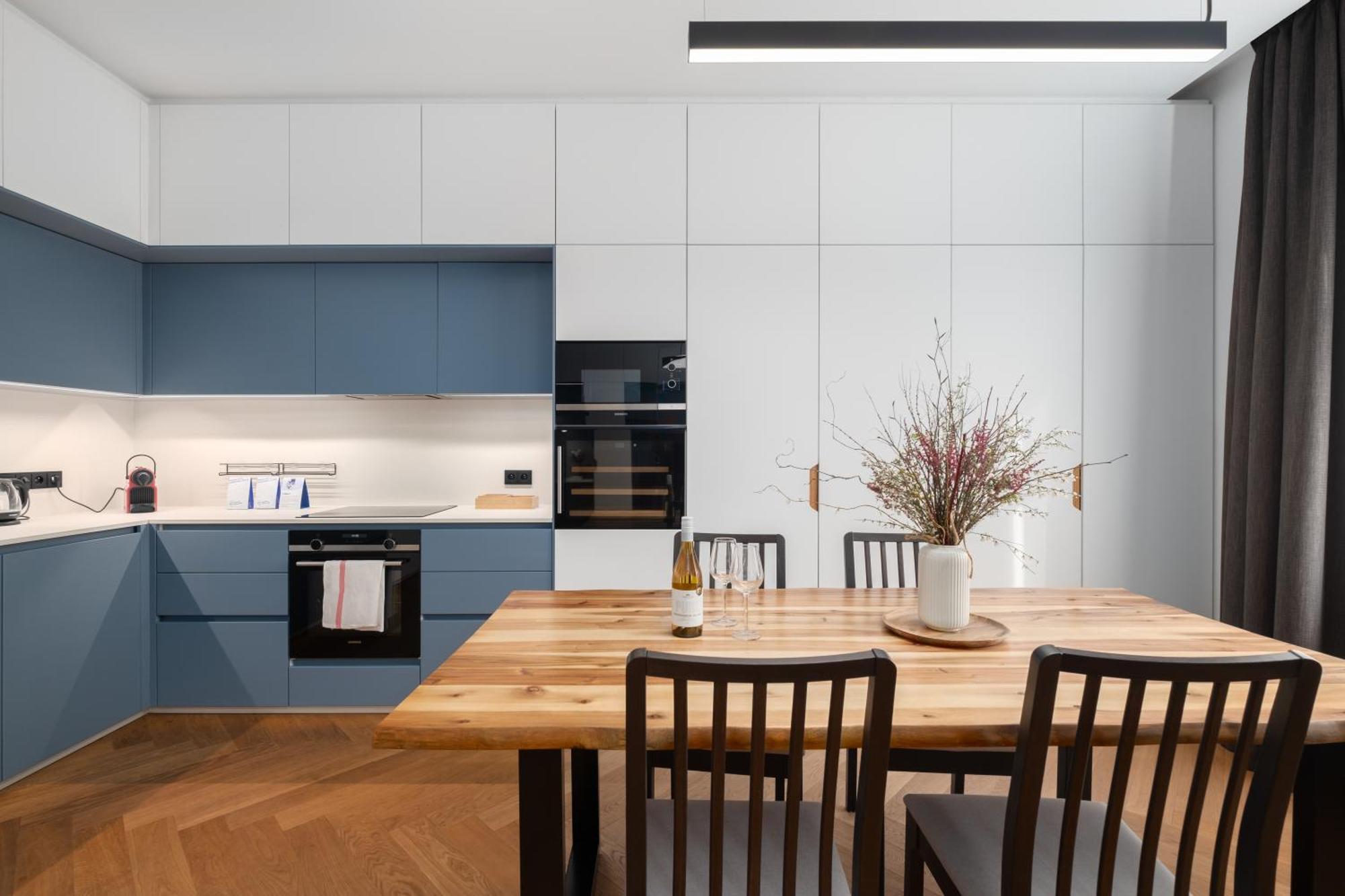 Days - Modern With Workspace - Quiet Area * Прага